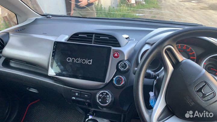 Магнитола Teyes Honda Fit 2 / Jazz 2 Android