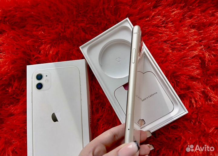 iPhone 11, 128 ГБ
