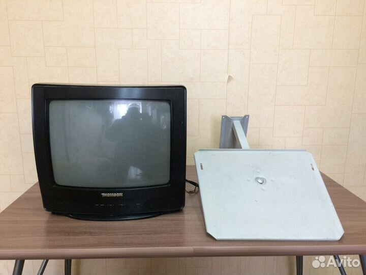 Телевизор в отличном состояние