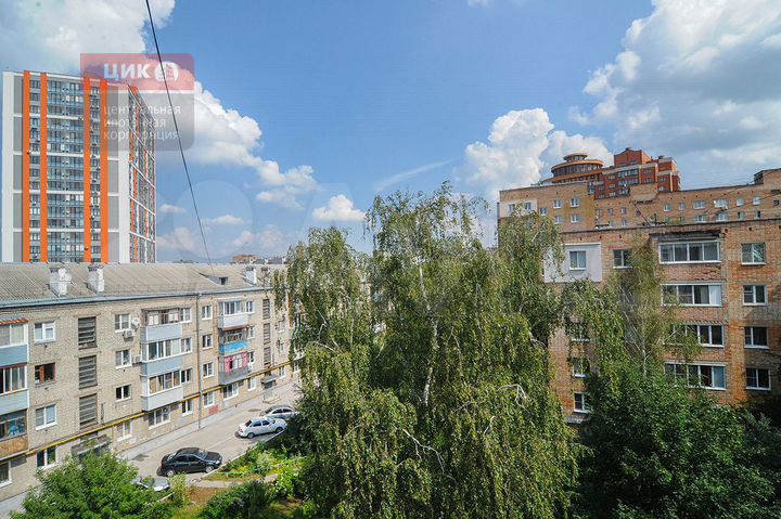 2-к. квартира, 55 м², 5/5 эт.
