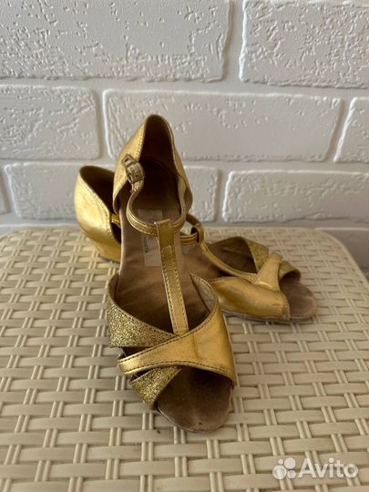 Туфли для танцев