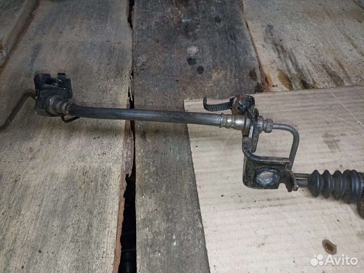 Главный/рабочий цилиндр сцепления Hyundai Solaris1