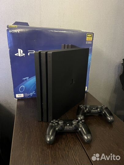 Sony PS4 pro 1tb