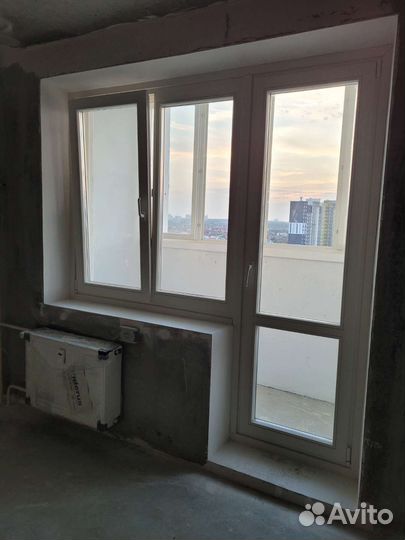 Оконная рама + дверь