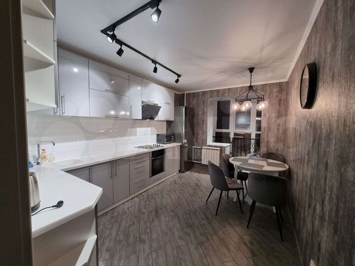 1-к. квартира, 56 м², 17/17 эт.