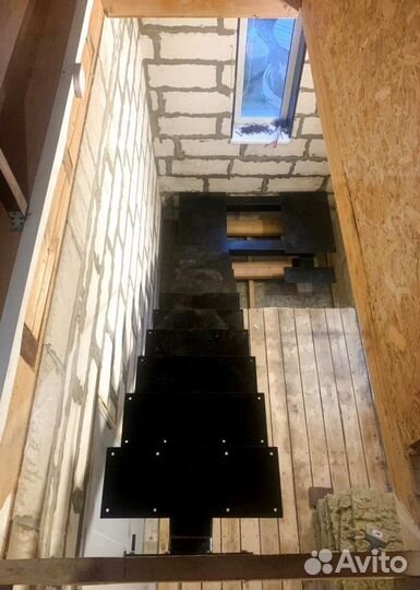 Лестница винтовая с монтажем