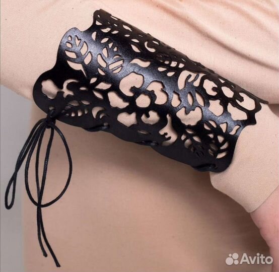 Кожаный браслет