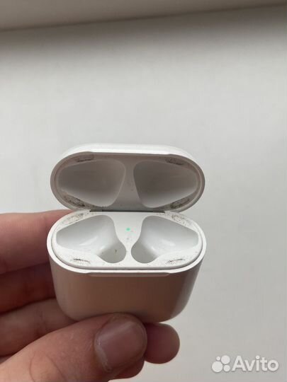 Airpods 2-го поколения