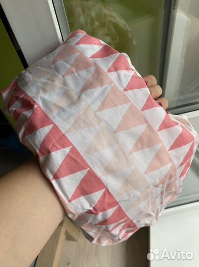 Простынь на резинке (овал) 125 на 75 (новая)