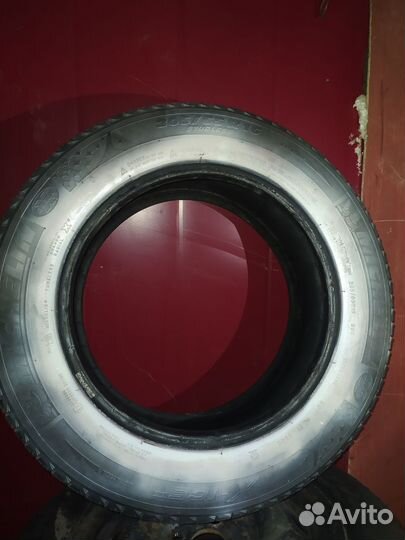 Michelin X-Ice 205/65 R16 99T