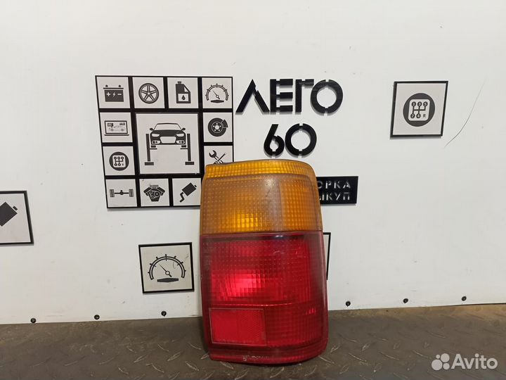 Фонарь задний правый для Toyota Hilux Surf