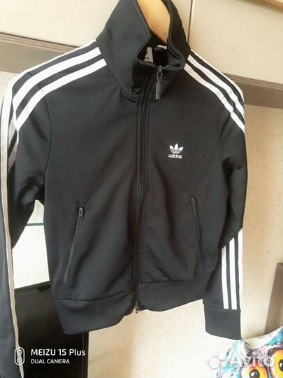 Спортивная куртка adidas оригинал