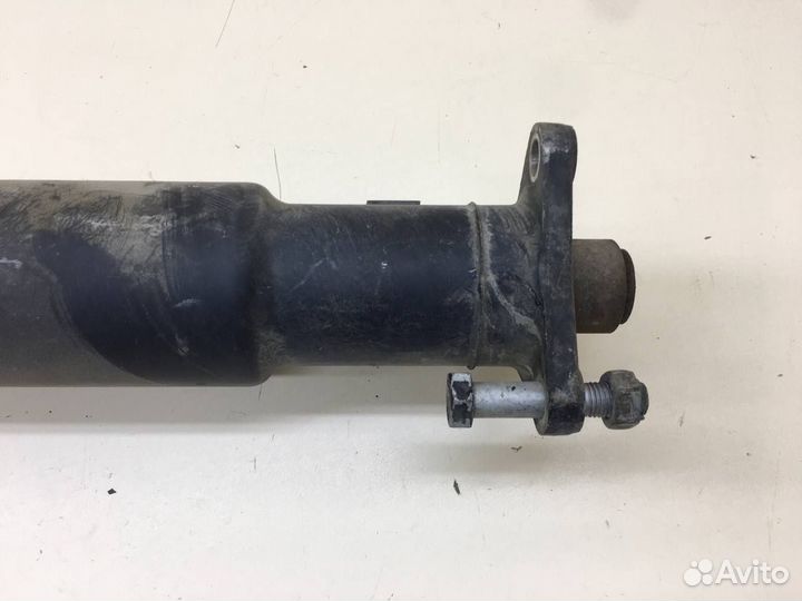 Б/У Б/У Карданный вал 2610758912833107636992 BMW