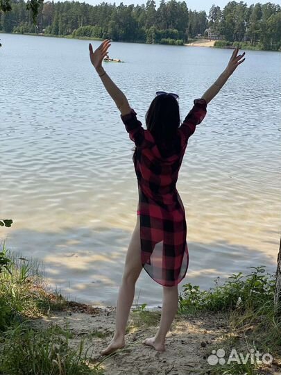 Купальник женский с накидкой размер s