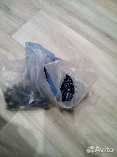 Конденцаторы 1000 на 25 и 16