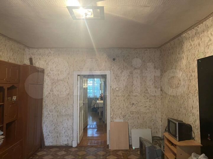 Комната 20 м² в 2-к., 1/2 эт.