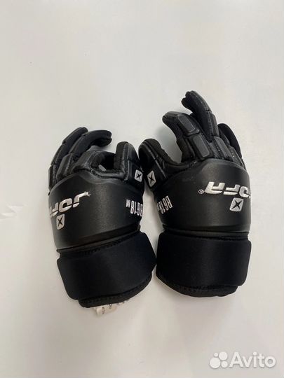 Краги хоккейные перчатки ccm bauer mia combat