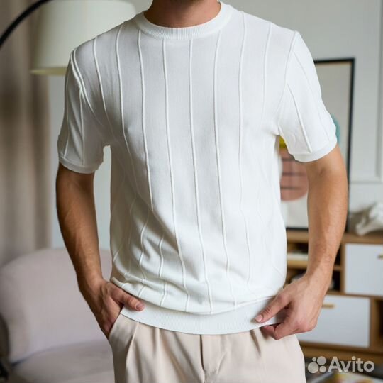 Футболка в стиле old money, белая, размер M