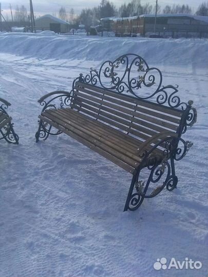 Скамейка садовая со столиком