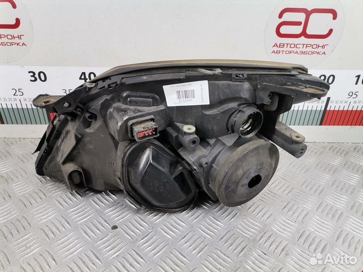 Фара передняя для Opel Vectra C 93171429