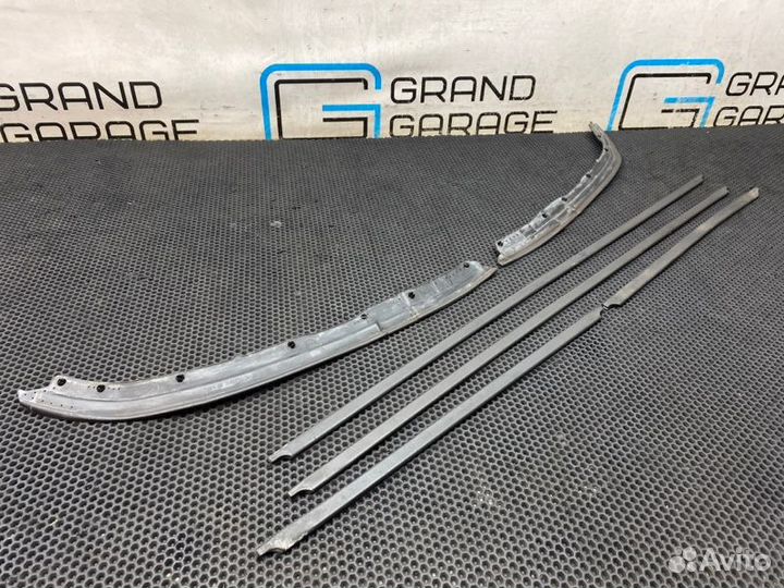 Уплотнитель двери комплект Mercedes-Benz C-Class