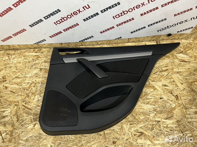 Обшивка двери задней правой Skoda Octavia A5 FL