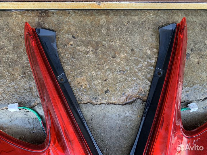 Nissan Juke - Фонарь задний левый