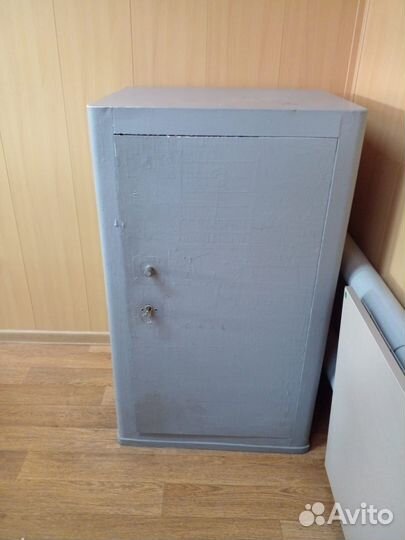 Продам сейф в хорошем состоянии