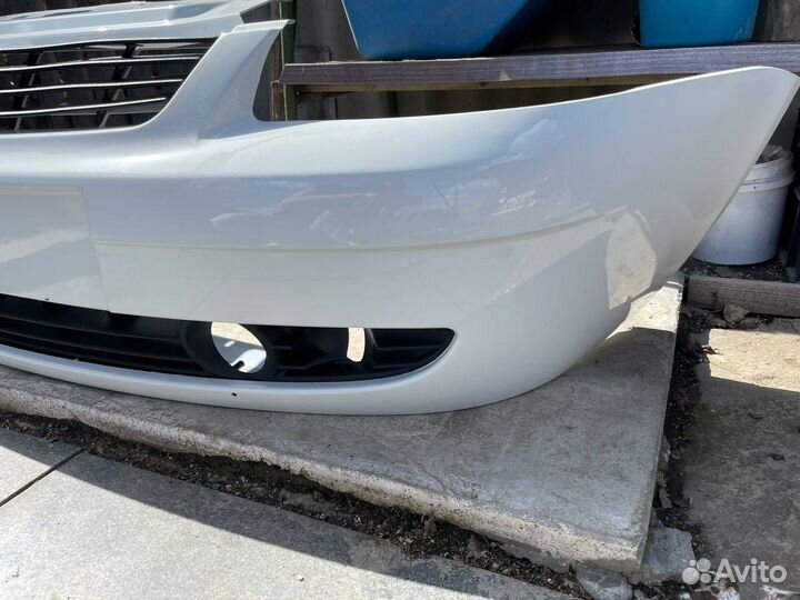 Передний бампер на 1 приору