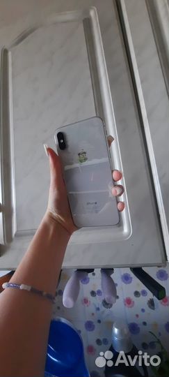 iPhone X, 64 ГБ