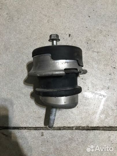 Подушка двигателя правая Lexus Gs430 UZS190 3uzfe