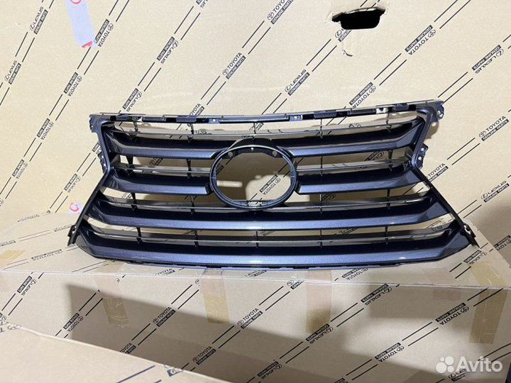 Решетка Lexus Nx