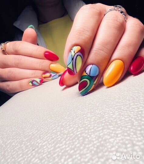 Наращивание ногтей