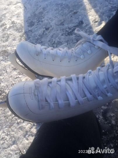 Коньки размер 34 без торга