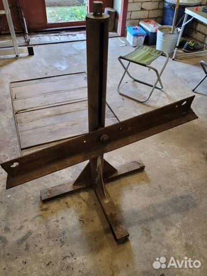 Продается подъемник автомобильный б/у