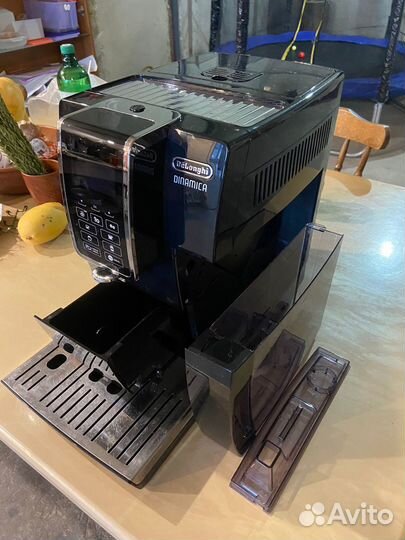 Кофемашина delonghi dinamica ecam350.55.B