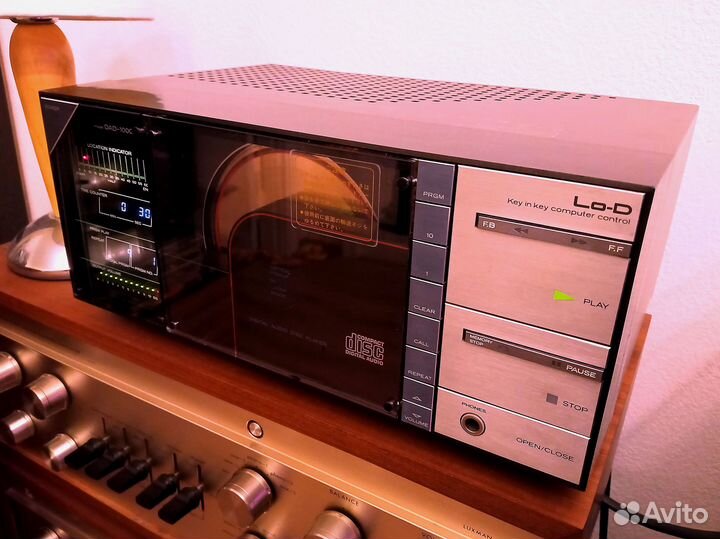 Проигрыватель CD Lo-D DAD-1000 / Hitachi