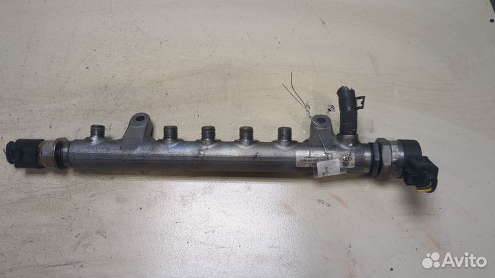 Рампа топливная Audi A6 (C6), 2010