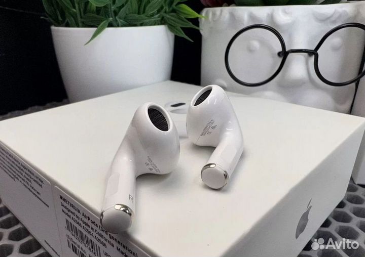 AirPods 3 (новые + чехол)