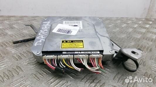 Блок бортовой сети (блок управления BCM) toyota pr