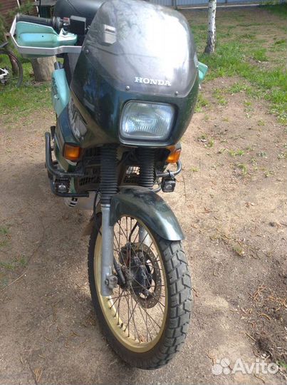 Honda Transalp 400