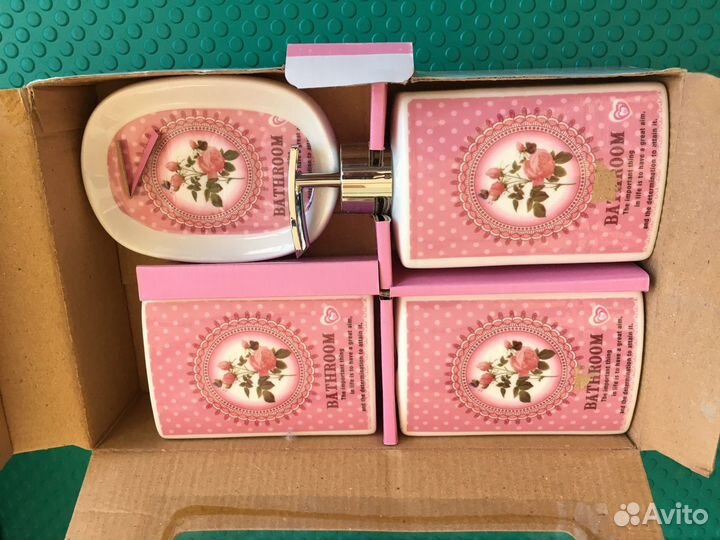 Аксессуары для ванной