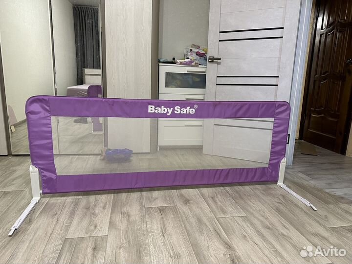 Барьер защитный для кровати