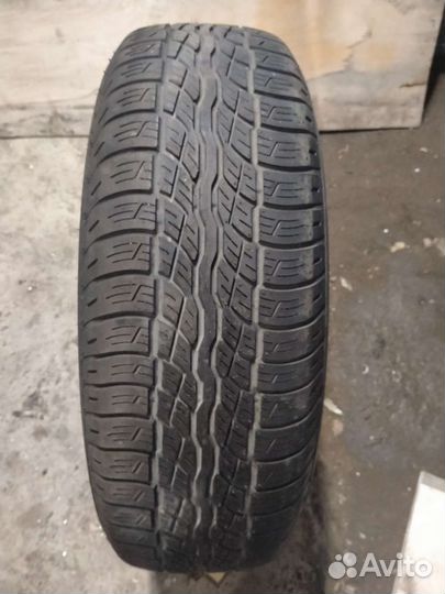 Bridgestone Tracompa 3 225/70 R16