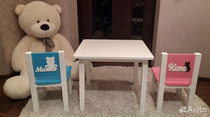 Детские столы и стульчики с именем ребенка