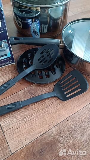 Набор посуды новый кастрюли