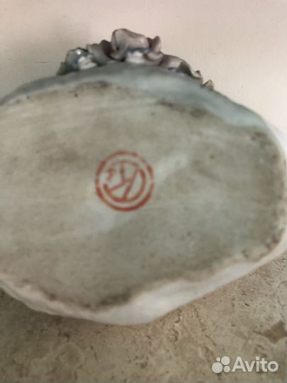 Фарфоровая вазочка Конаково