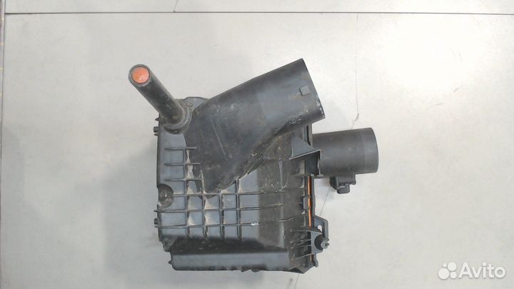 Корпус воздушного фильтра Opel Vivaro, 2018