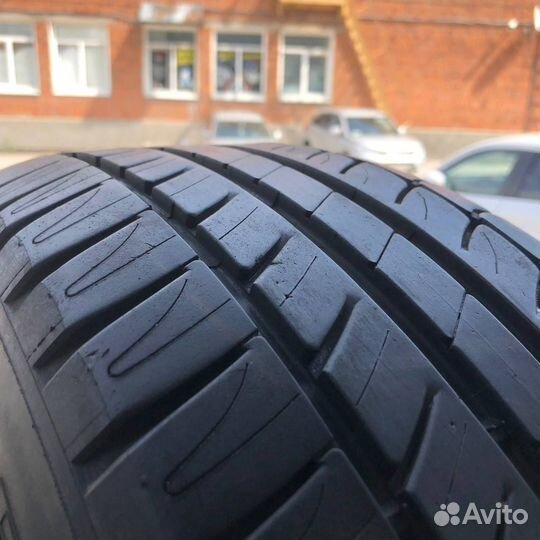 Michelin Primacy HP 215/55 R17 94V