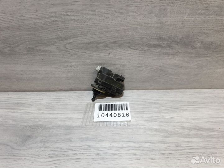 Моторчик корректора фары Nissan Qashqai J11E 2014